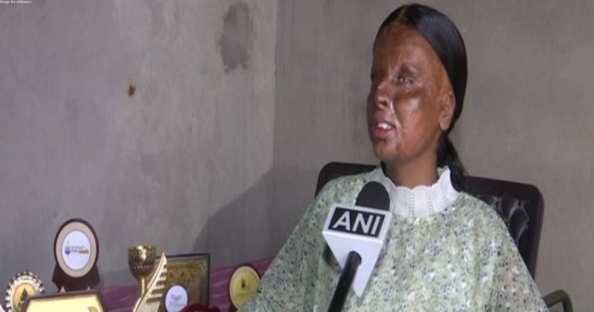 Acid attack survivor, a peon's daughter, tops in school with 95 per cent in CBSE Class 10 exams